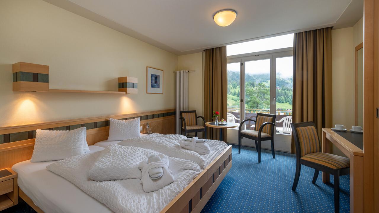 8 Dagen halfpension Hotel Victoria Lauberhorn