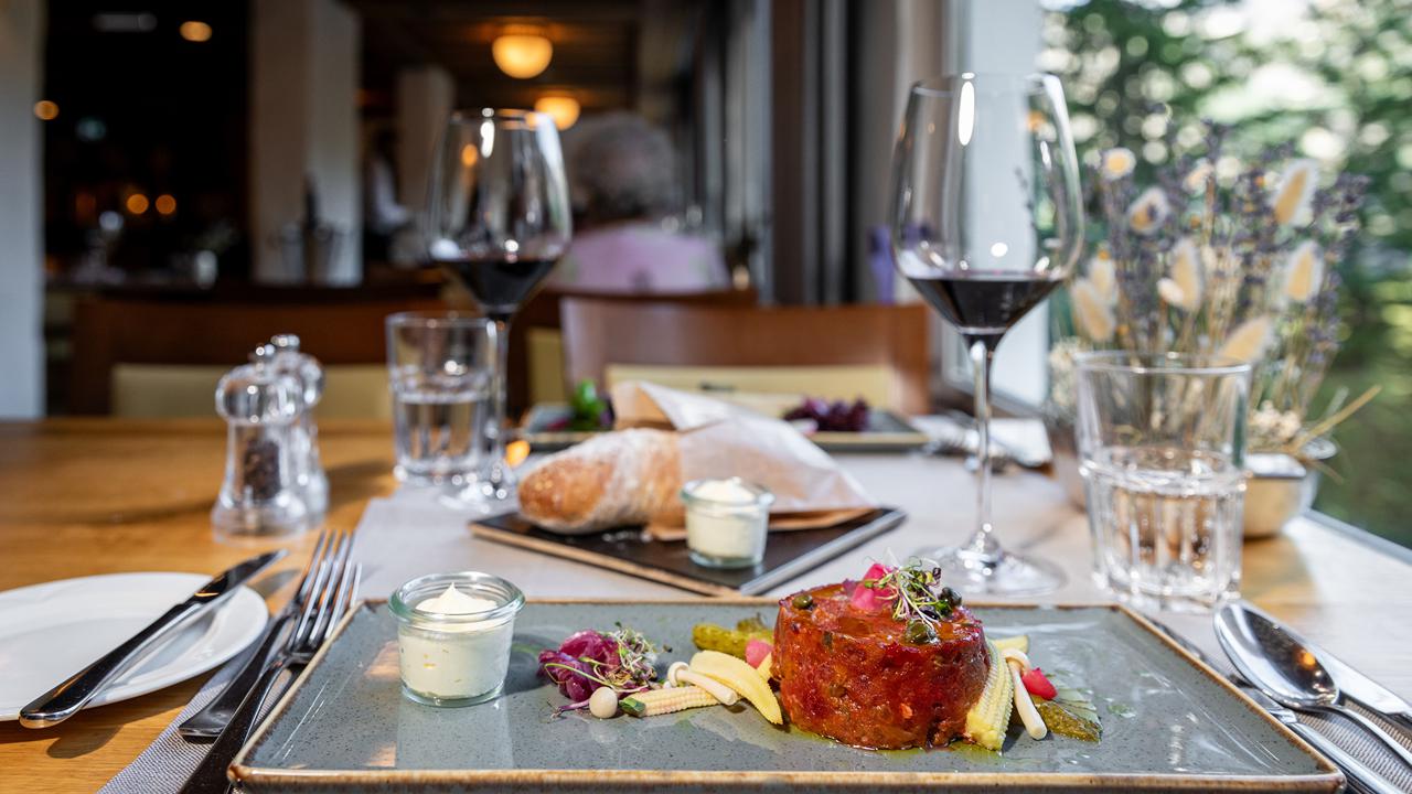 8 Dagen logies/ontbijt Sunstar Hotel Arosa