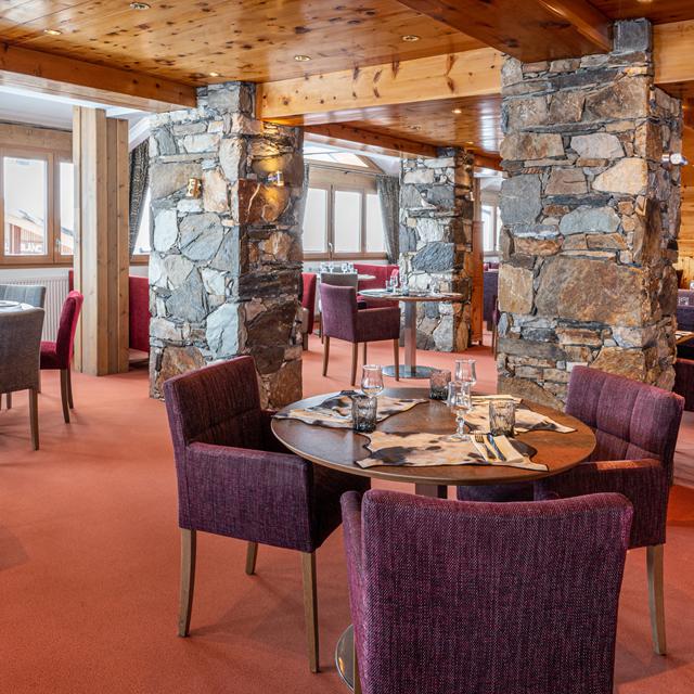 hotel-laiguille-percee
