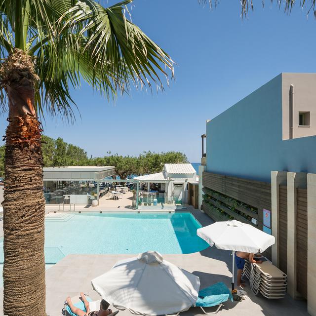 aparthotel-alkionides-seaside