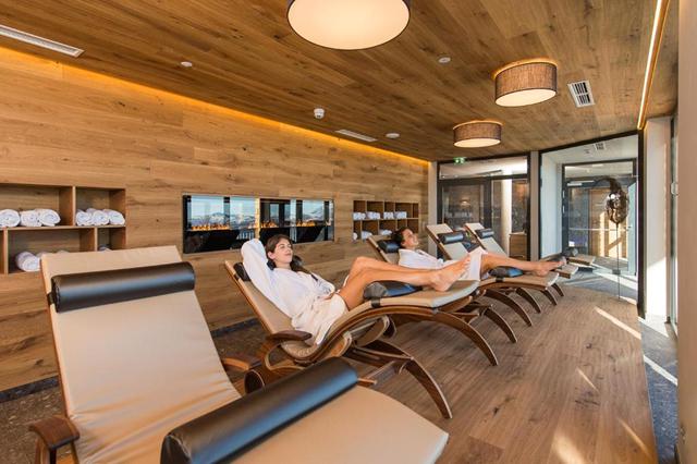 Wintersport 4* Zell am See € 1485,- ▷ eigen vervoer