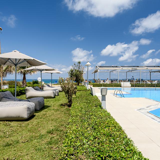 hotel-marinos-beach