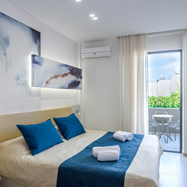 hotel-marinos-beach