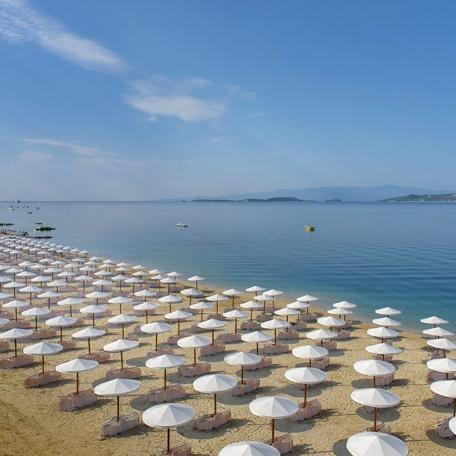 hotel-akrathos-beach