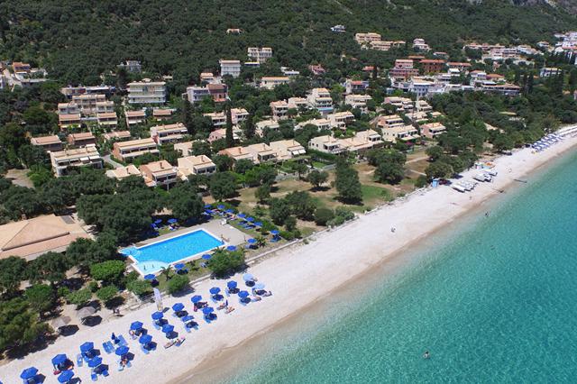 Vakantie 4* Barbati € 679,- ➤ restaurant(s), zwembad