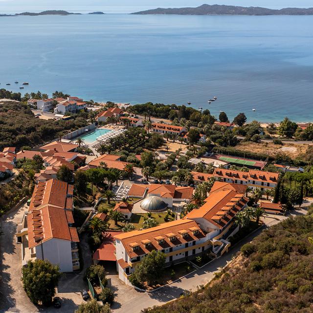 aristoteles-holiday-resort-spa-hotel