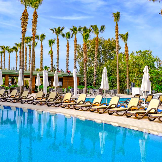 hotel-royal-atlantis-beach
