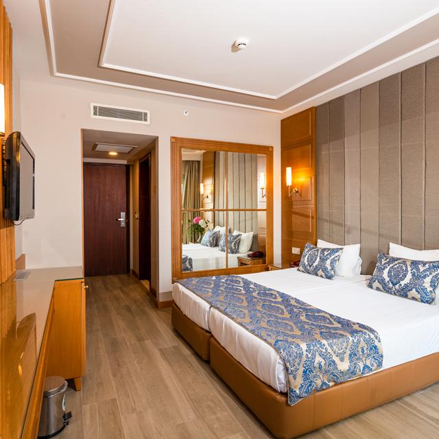 hotel-royal-atlantis-beach