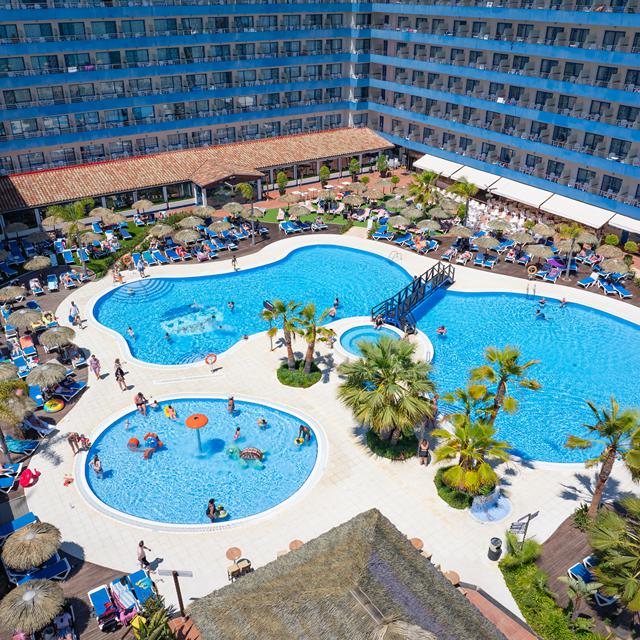 hotel-tahiti-playa-logies-en-ontbijt