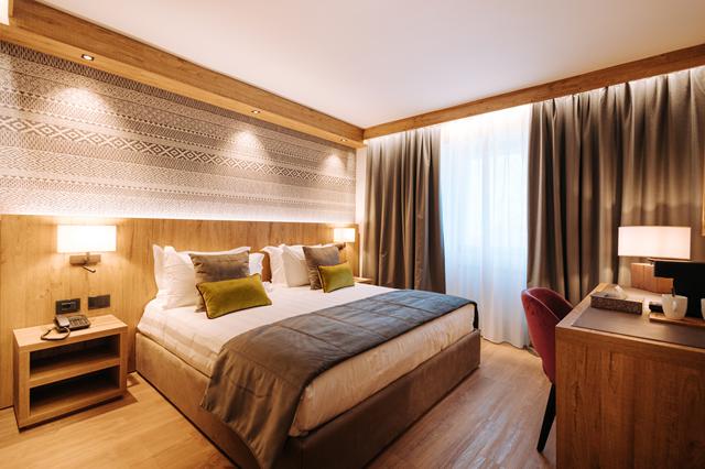 Skivakantie 5* Breuil-Cervinia € 1053,- | met skipas
