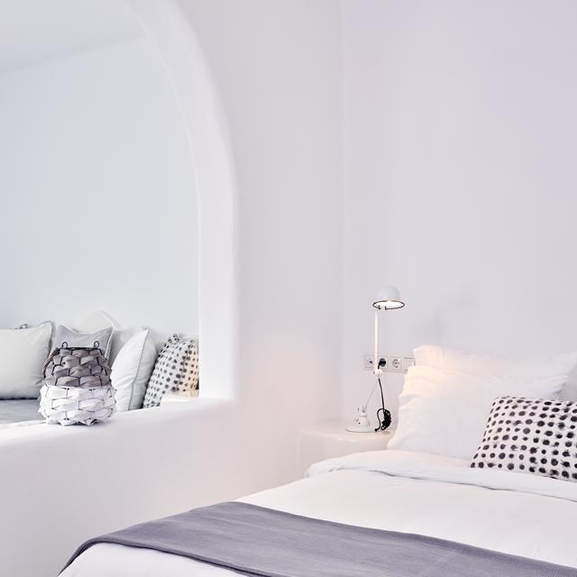 hotel-cliff-side-suites