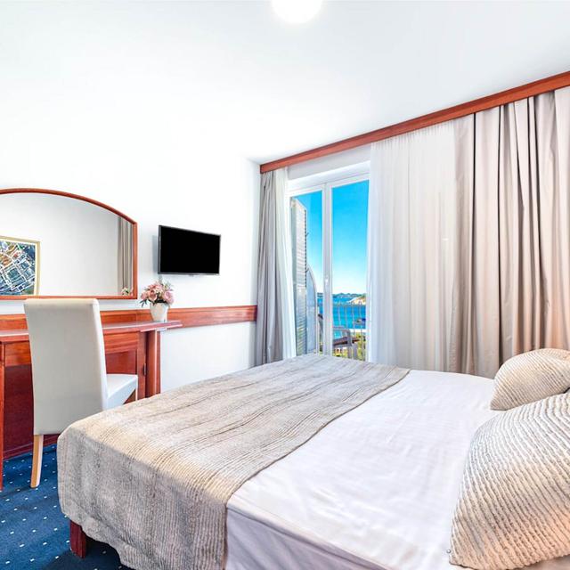 hotel-komodor