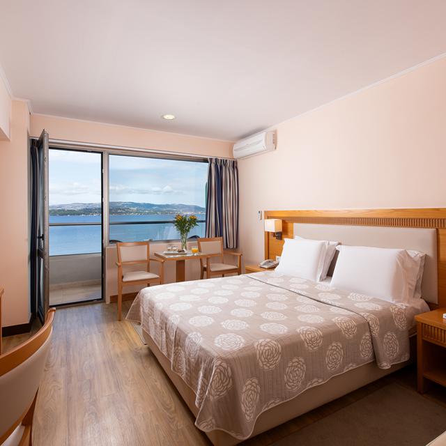 hotel-mediterranee