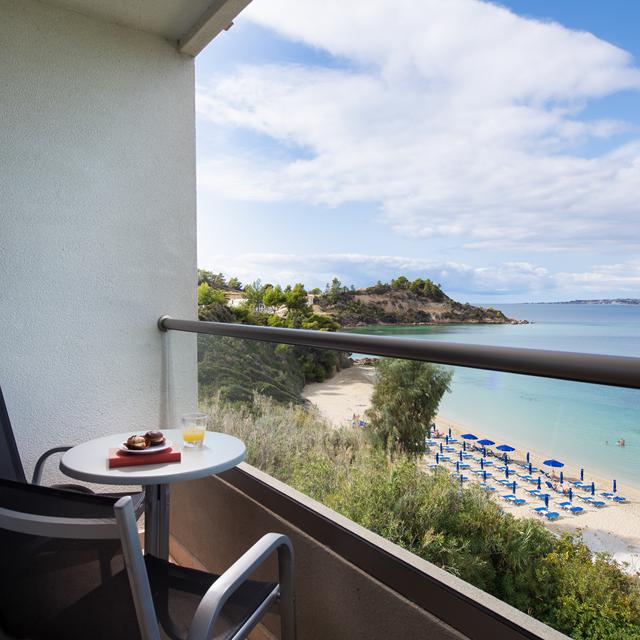 hotel-mediterranee