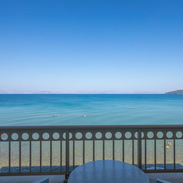 hotel-rossis-beach