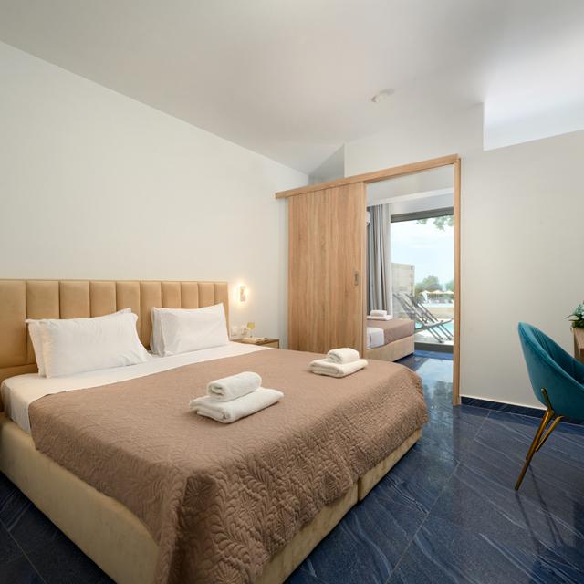 hotel-ninos-grand-beach-resort