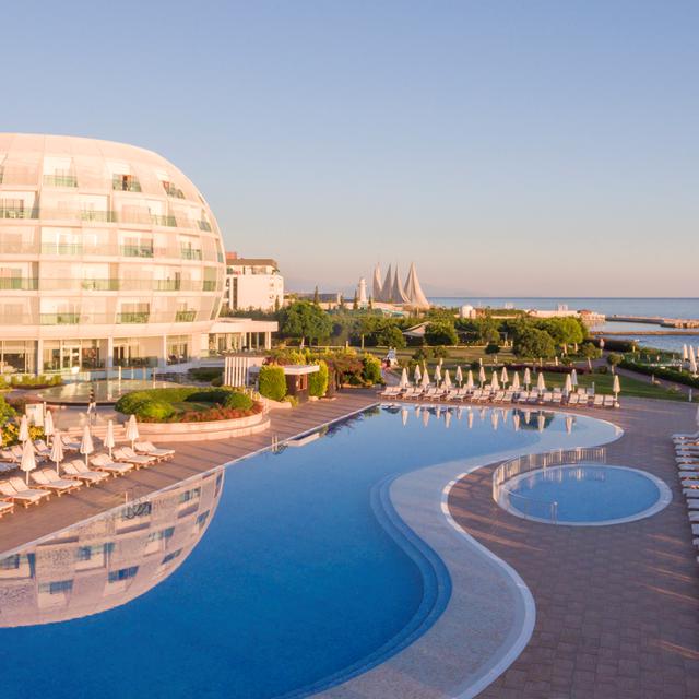 hotel-gold-island-selected