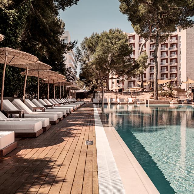 caramelo-palma-beach-adults-only