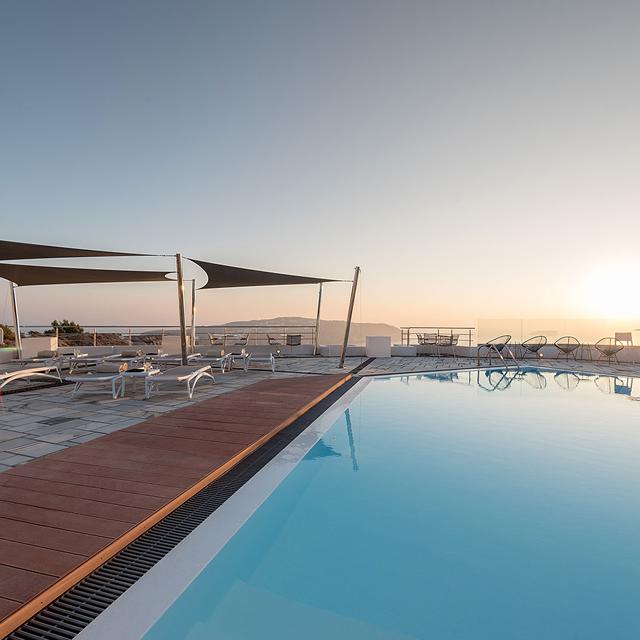calderas-dolphin-suites
