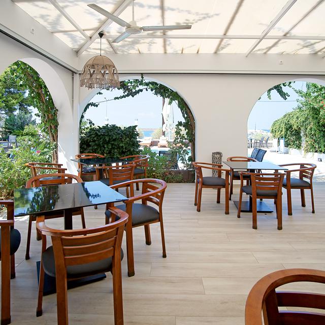 hotel-kyparissia-beach