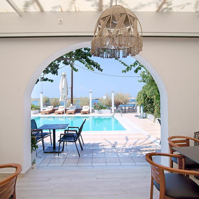 hotel-kyparissia-beach