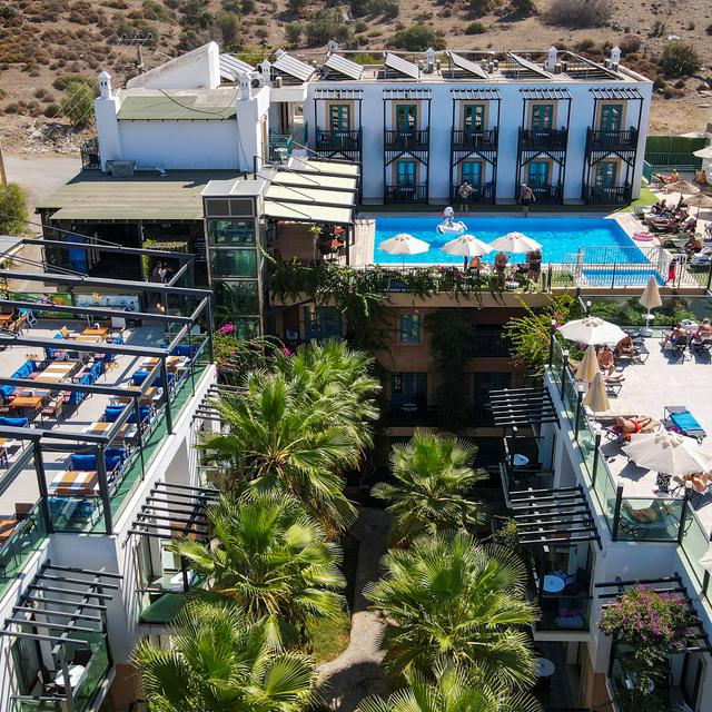 hotel-jasmin-beach
