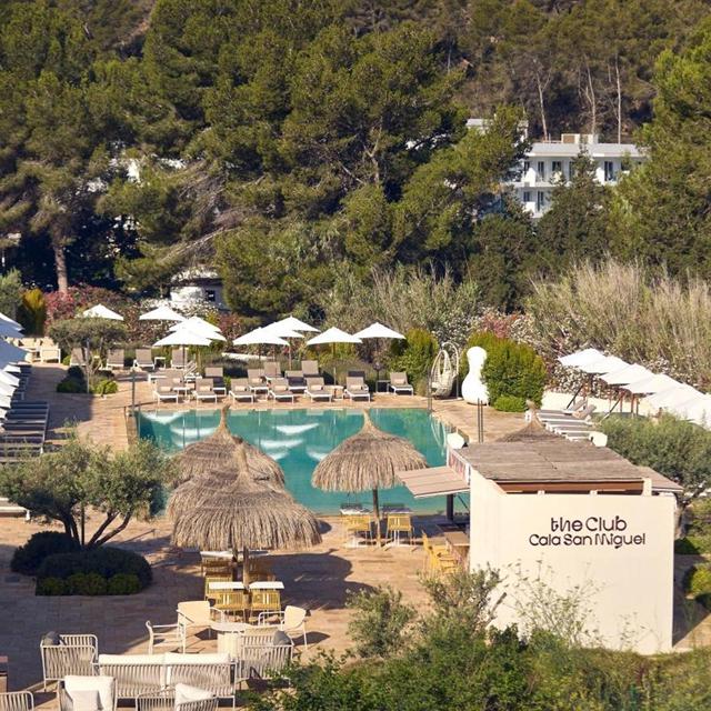 the-club-cala-san-miguel-hotel-ibiza-by-hilton-adults-only