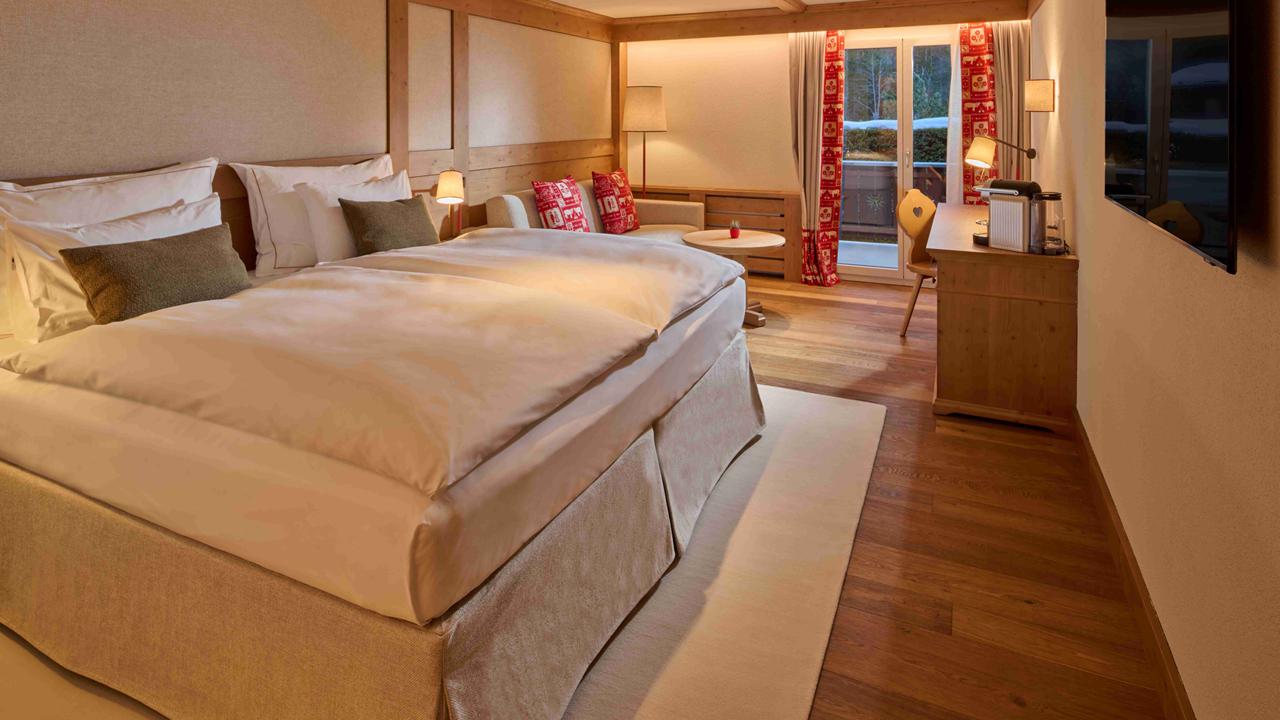 8 Dagen logies/ontbijt The Glacier Hotel