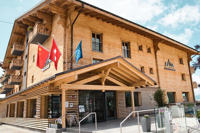Skivakantie 4* Zwitserland € 1204,- ✓ eigen vervoer