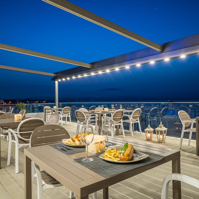 hotel-denise-beach