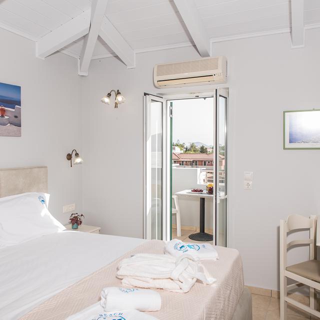 hotel-denise-beach