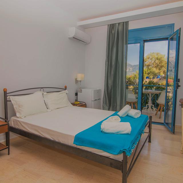 hotel-grand-akrotiri-resort