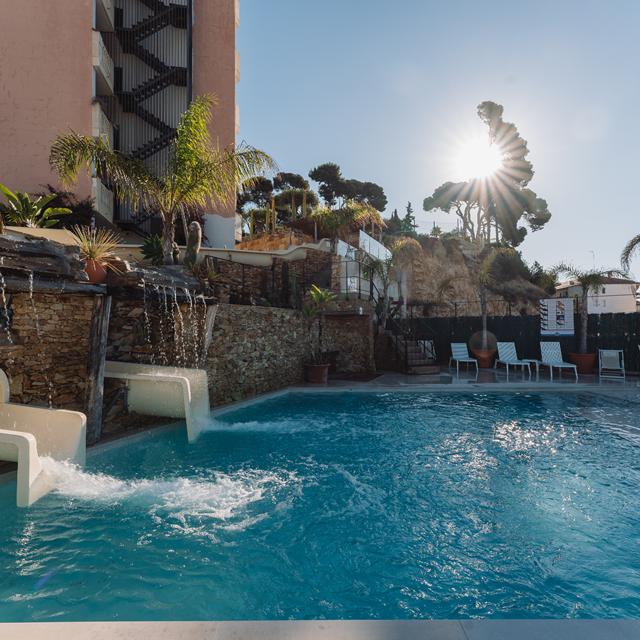 hotel-alba-seleqtta