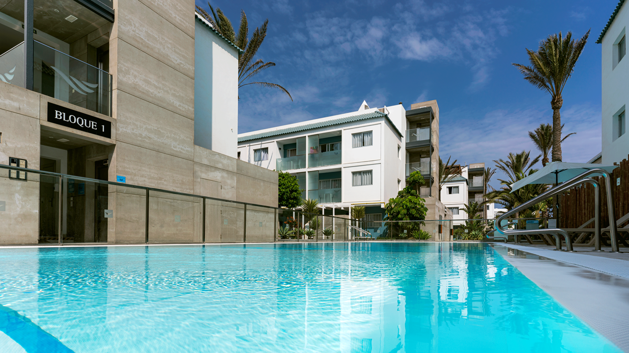 Bristol Sunset Beach