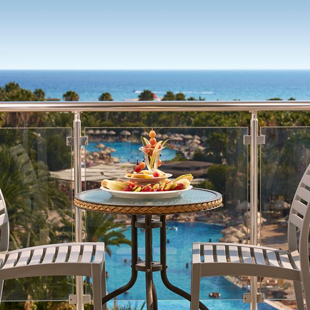 Hotel Seaden Sea World Resort Spa