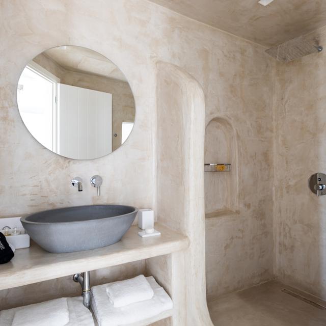 Danae Suites Santorini