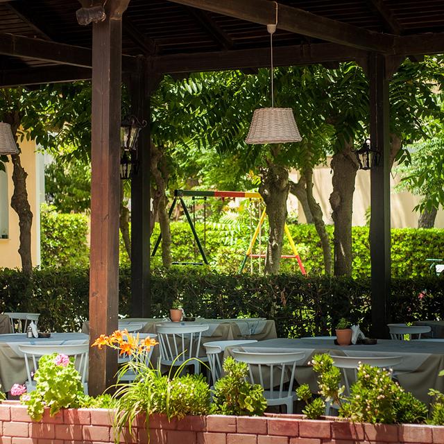 Mimoza Beach Resort