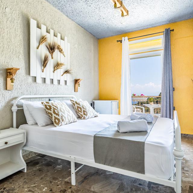 hotel-ariadne