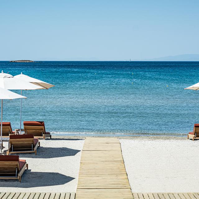 hotel-domes-91-athens-riviera