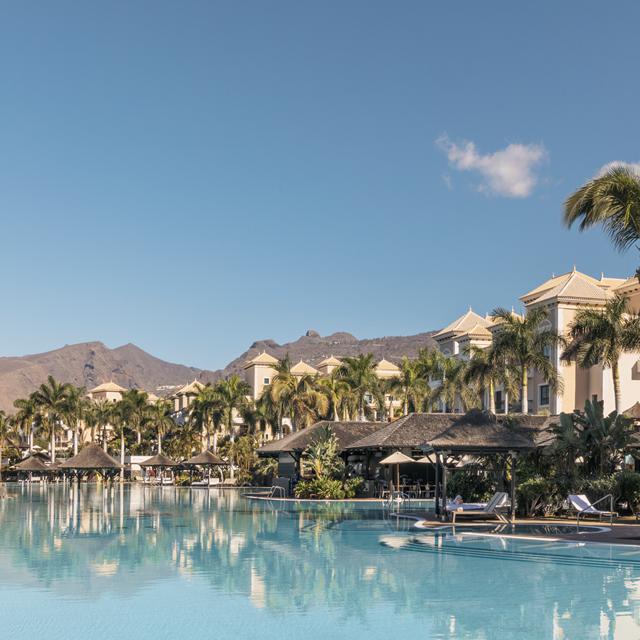 hotel-gran-melia-palacio-de-isora