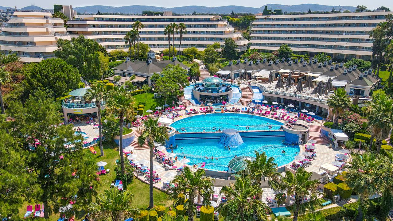 Hotel Grand Blue Sky