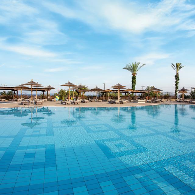 hotel-grand-blue-beach-resort