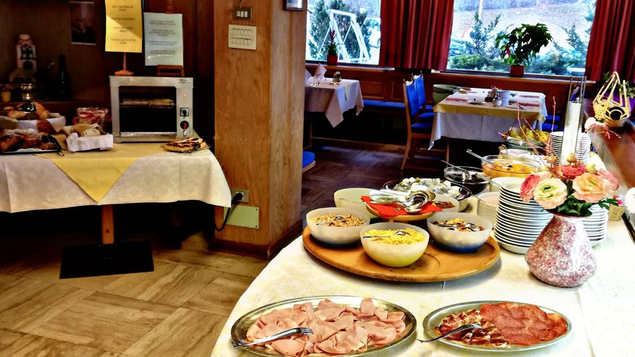 8 Dagen halfpension Hotel Rodes