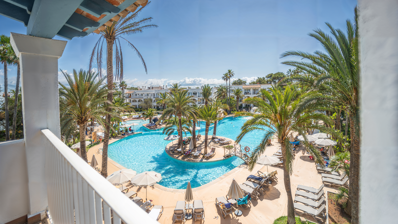 Calimera Fido Gardens