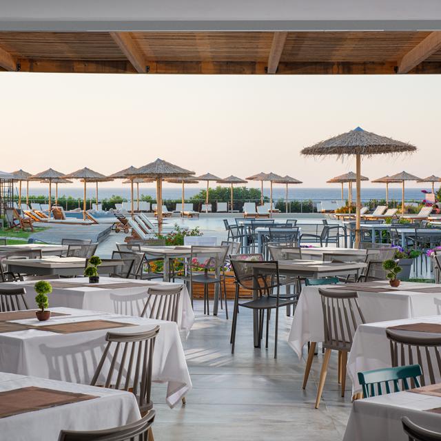 hotel-paralos-rodos-lifestyle