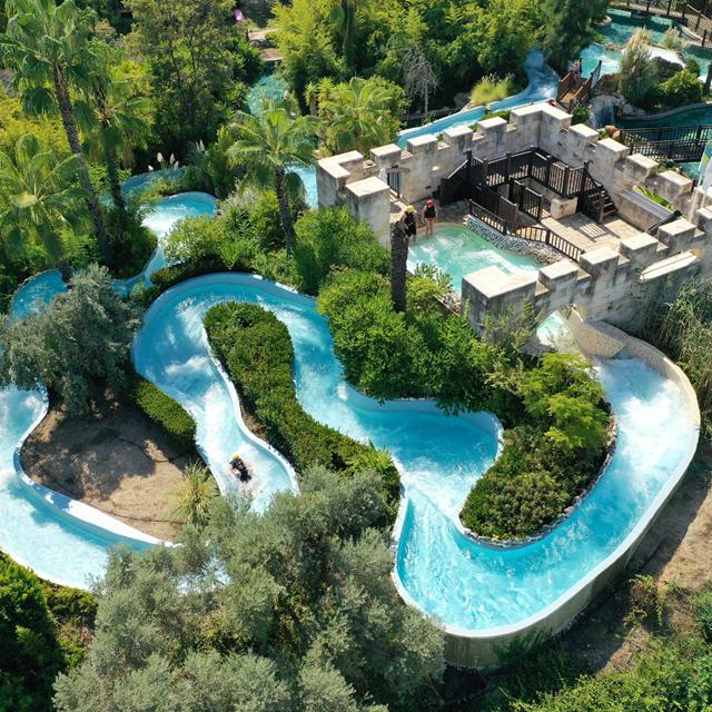 hotel-club-grand-side