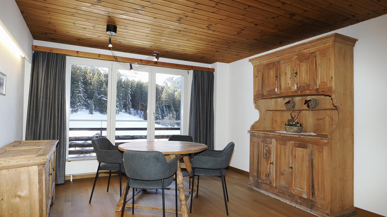 8 Dagen logies/ontbijt Holiday Apartment Alpina Parpan