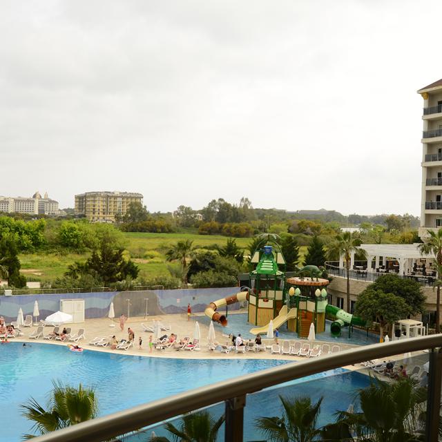 Hotel Lake River Side