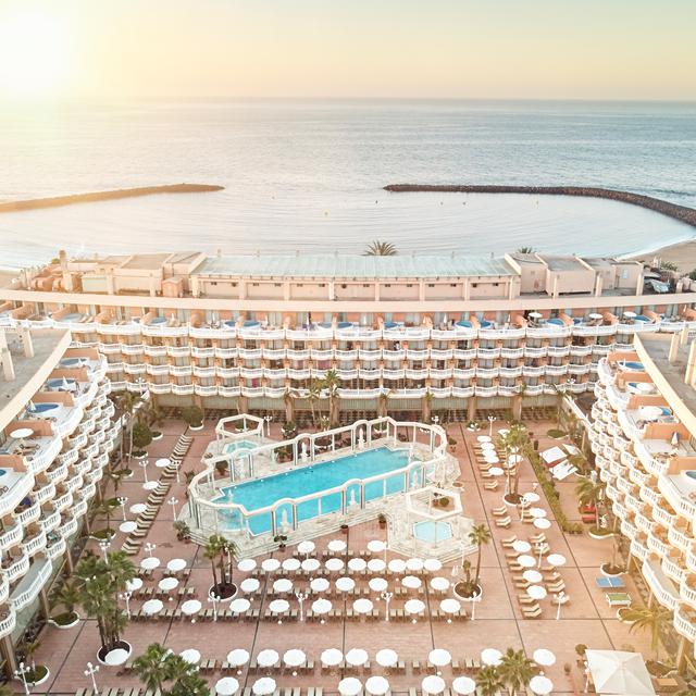 hotel-cleopatra-palace