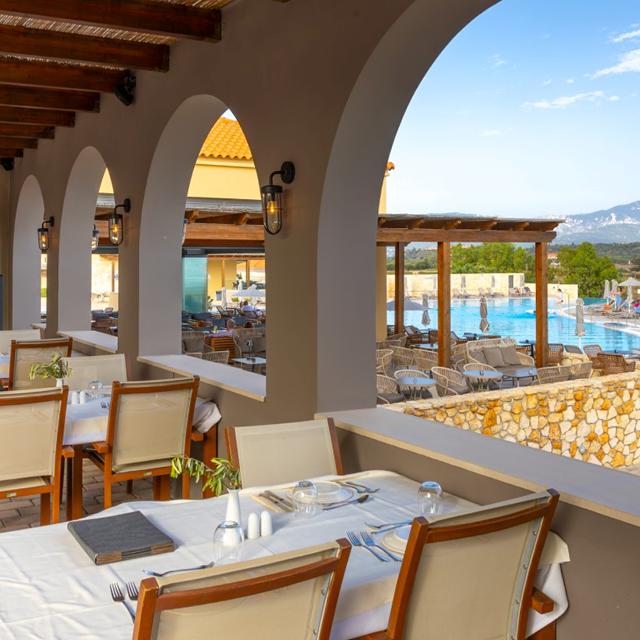 hotel-apollonion-asterias-resort-spa